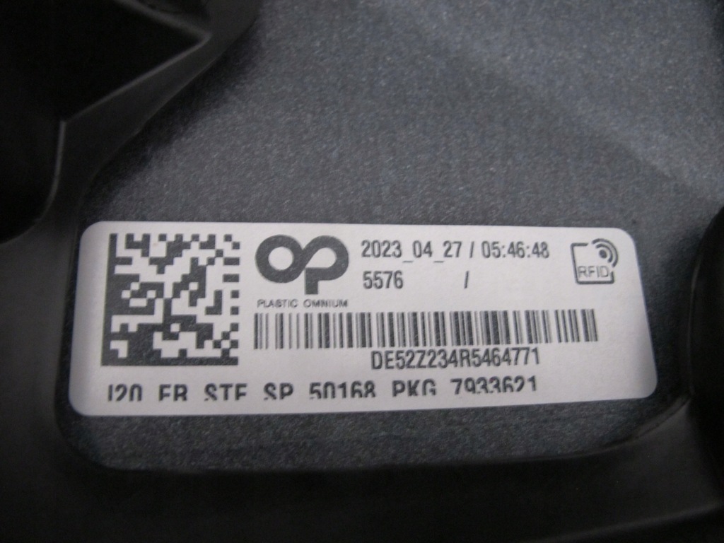 фото №7, Бампер передний bmw i20 ix m-pakiet 300