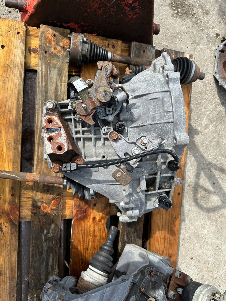 фото №1, Sportage iii ix35 1.7 crdi коробка передач передач wbj6k