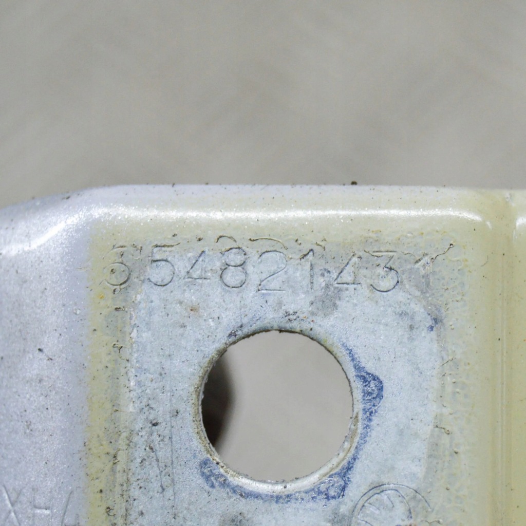 фото №6, Skoda kamiq 2021 перед сторона правая кронштейн / кронштейн крыла передний