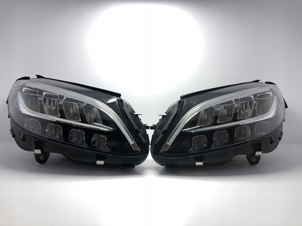 фото №1, Mercedes c klasa 205 lift лампа лампи led nowe оригінальний номер