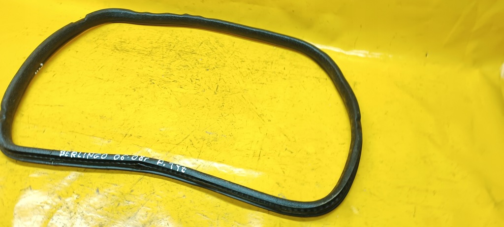 фото №1, Прокладка стекло правый задняя berlingo 2008r