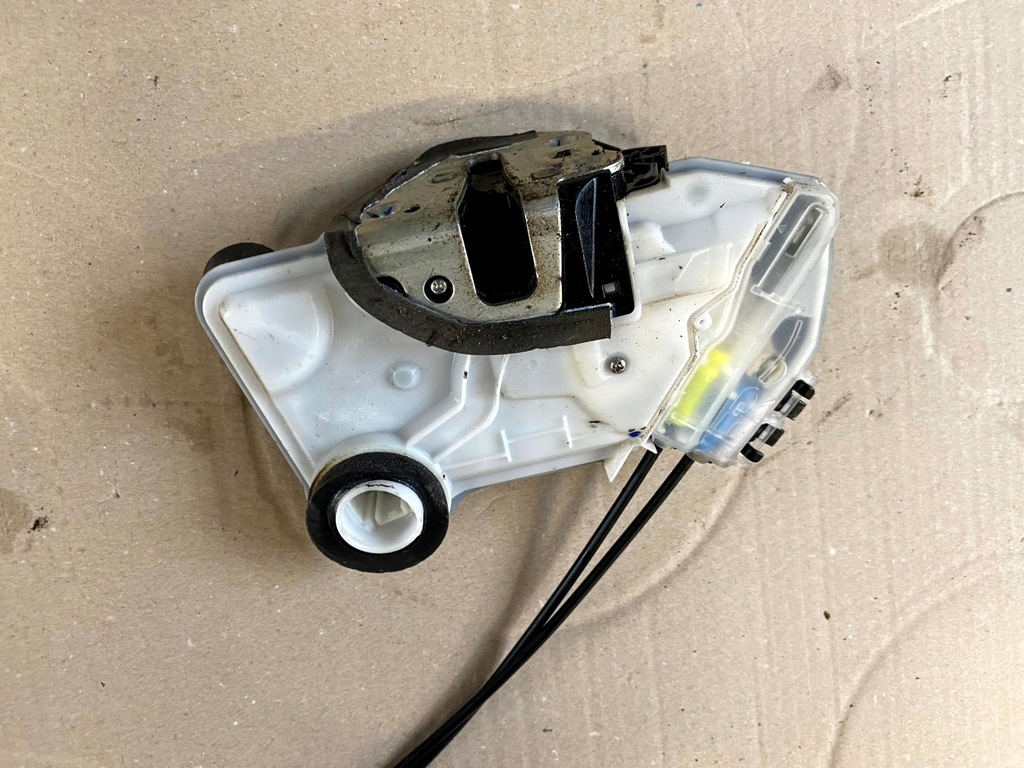 фото №5, Замок дверь правый перед трос замка тяга toyota hilux viii 15-