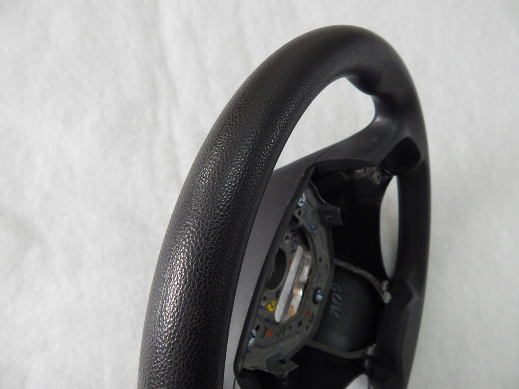 фото №8, Hyundai i20 ii - воздуховод bdb