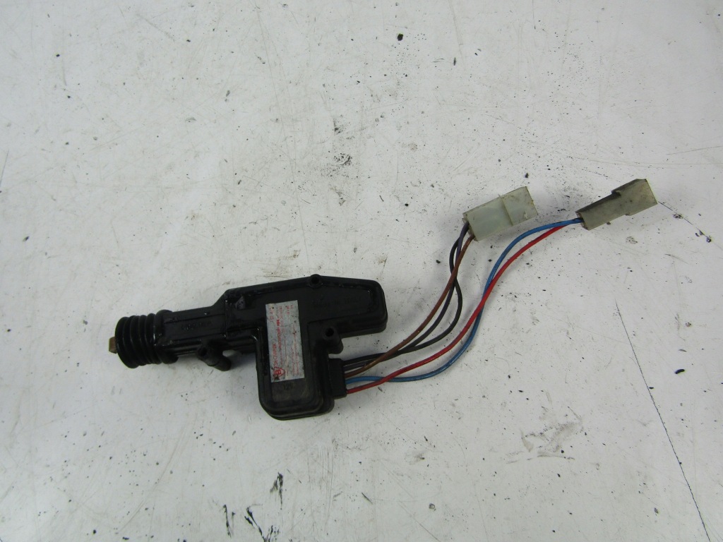 Купити Daewoo tico привід замка дверей 3szt 5d