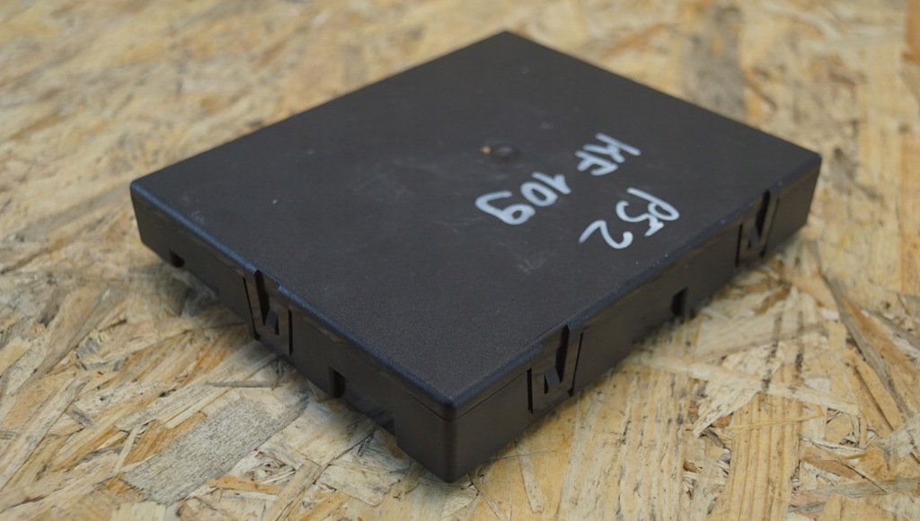 фото №7, Audi оригинальный номер 8k0907064je