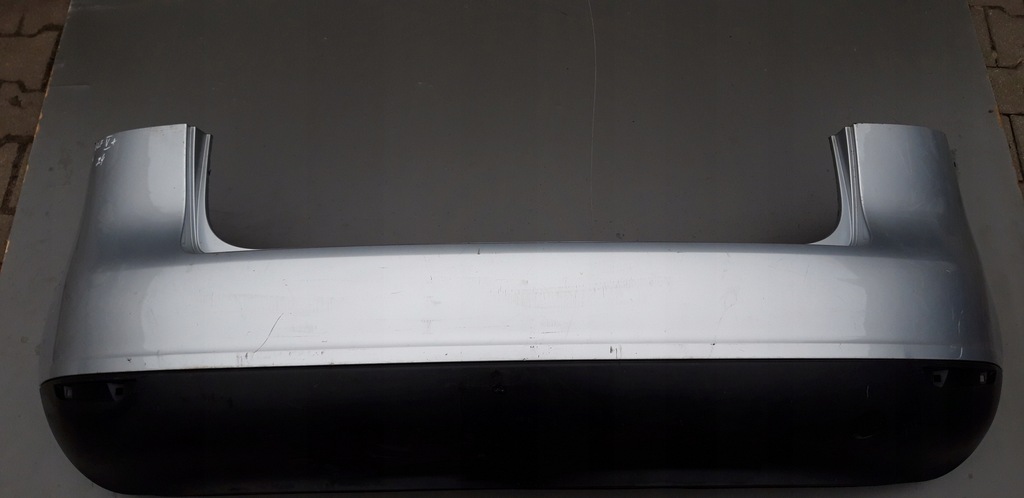 фото №1, Бампер задний vw golf v 5 plus 5m0807421