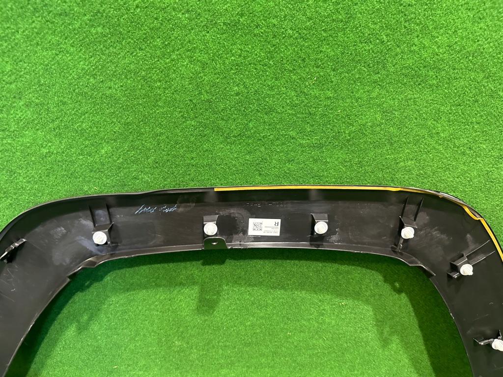 Молдинг крыла toyota rav4 v рестайлинг  накладка правый  перед 75601-42180 Недорого