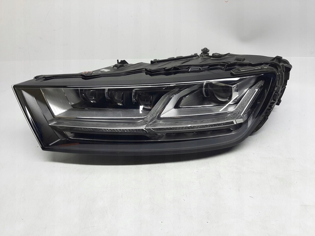 фото №1, Audi q7 4m лампа фара левый перед передний matrix 4m0941035