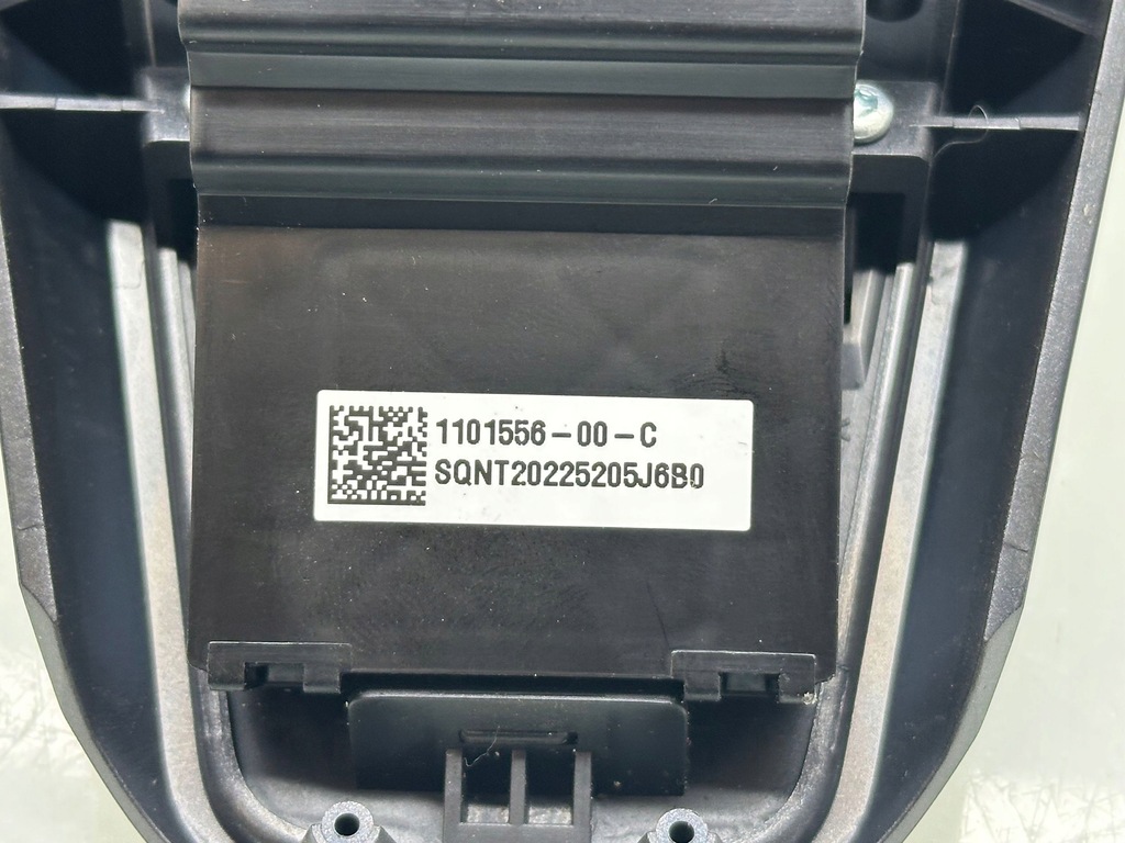 фото №9, Tesla model y 2020 переключатель / кнопка руля