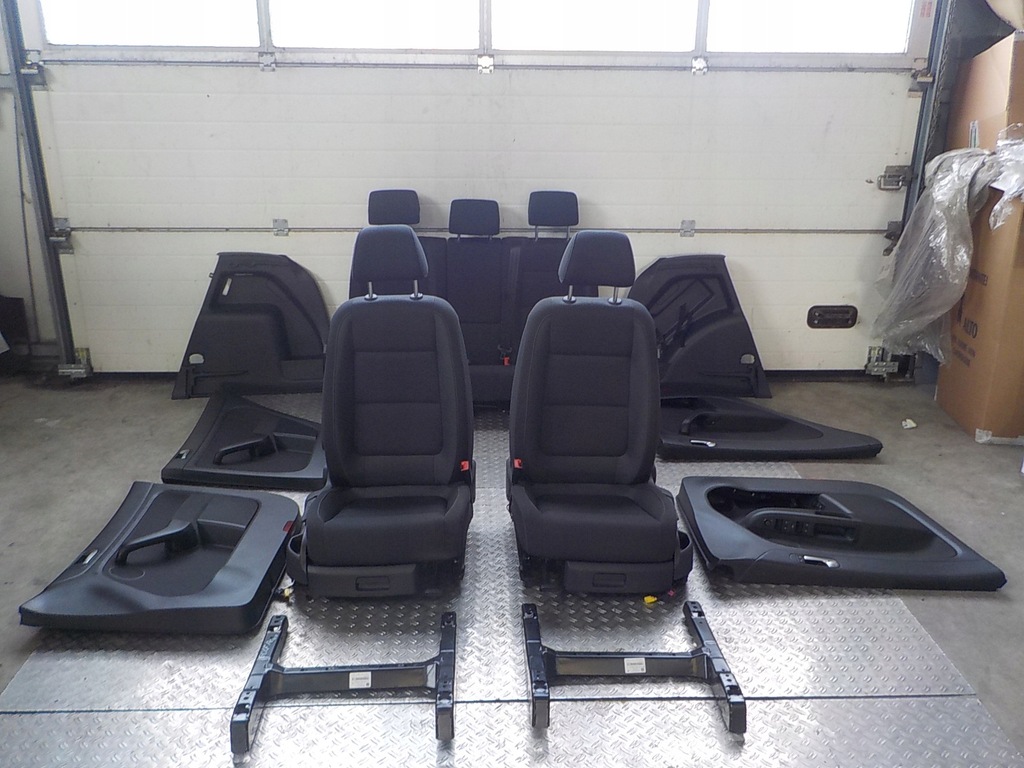 фото №1, Golf v plus 08-14 сидіння заднє сидіння середина комплект