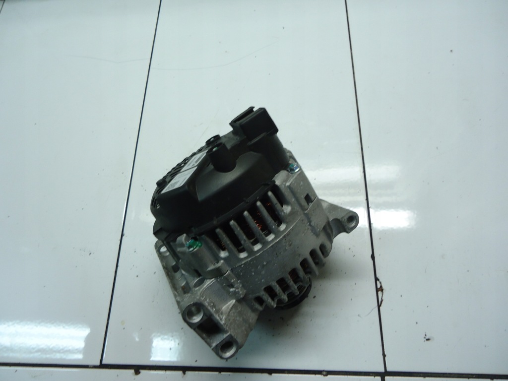 Mercedes a w169 b w245 2.0cdi генератор lra02885 Недорого