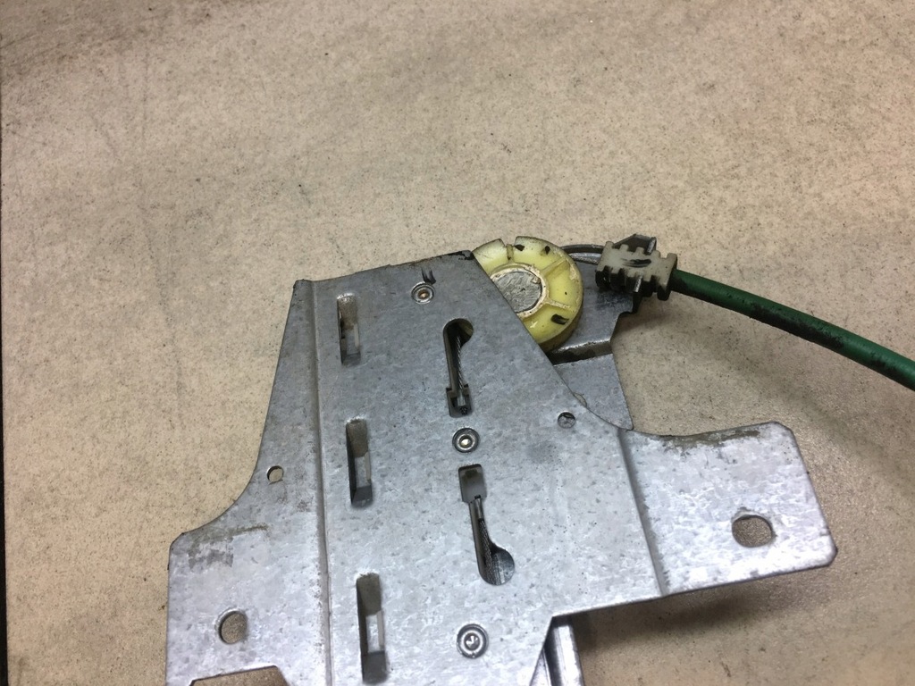 фото №7, Подъемник стекло левый задняя 807 2.0 hdi 1494841080