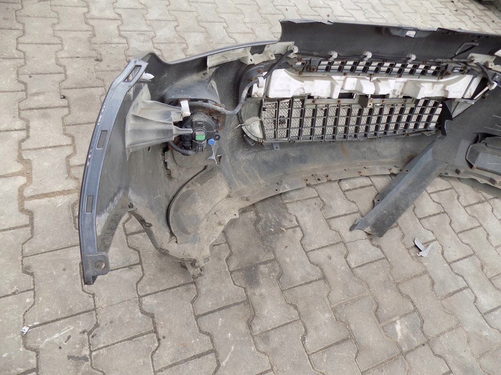 фото №8, Peugeot 4007 07-12 a39 бампер перед решётка радиатора