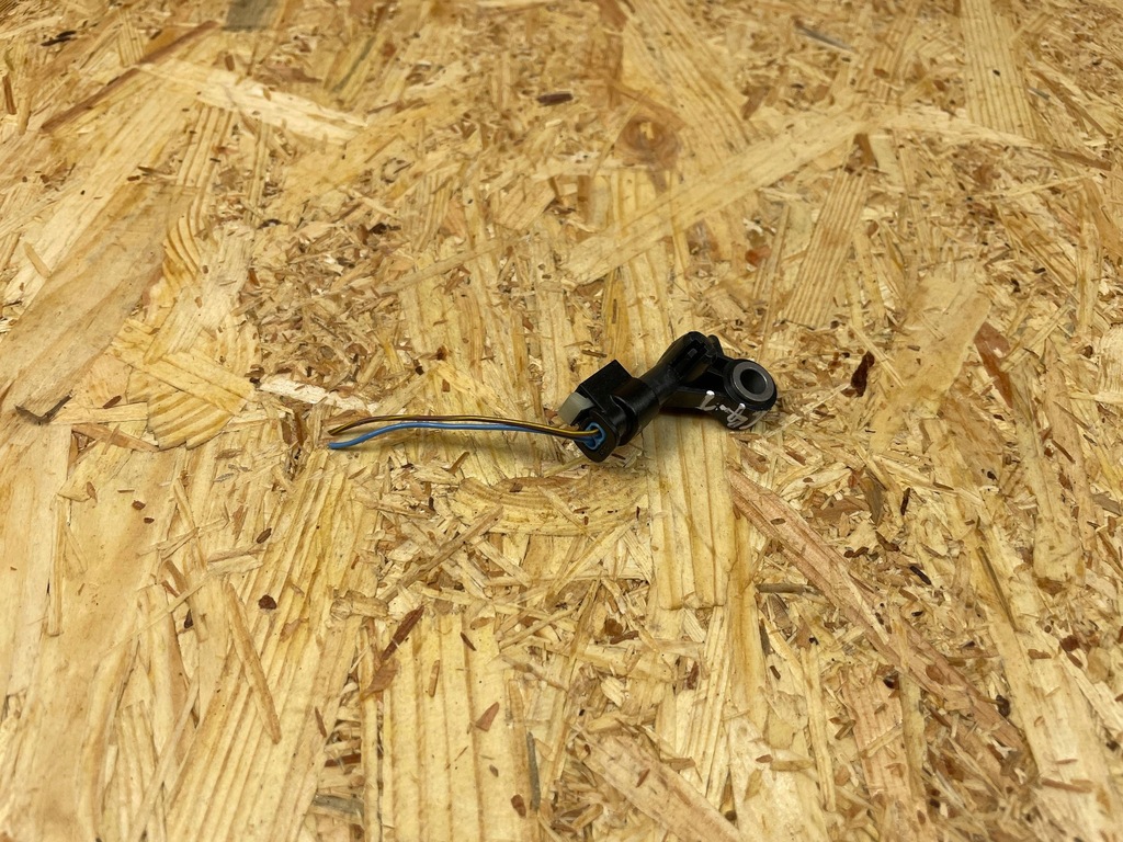 фото №5, Датчик удара ударный штекер mercedes w206 w223 w177 a2239052400