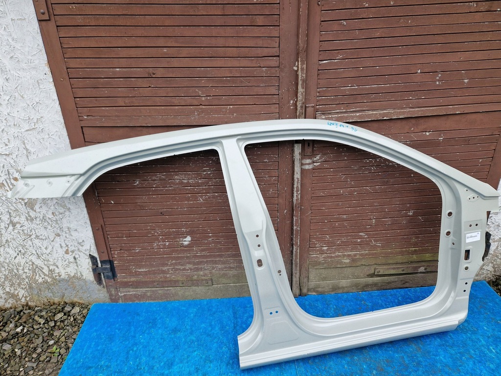 фото №1, Правый порог блок двигателя обшивка hyundai i20 ii 14r-