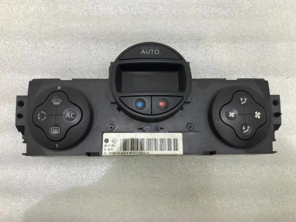 фото №1, Панель кондиционера renault megane ii 8200070752
