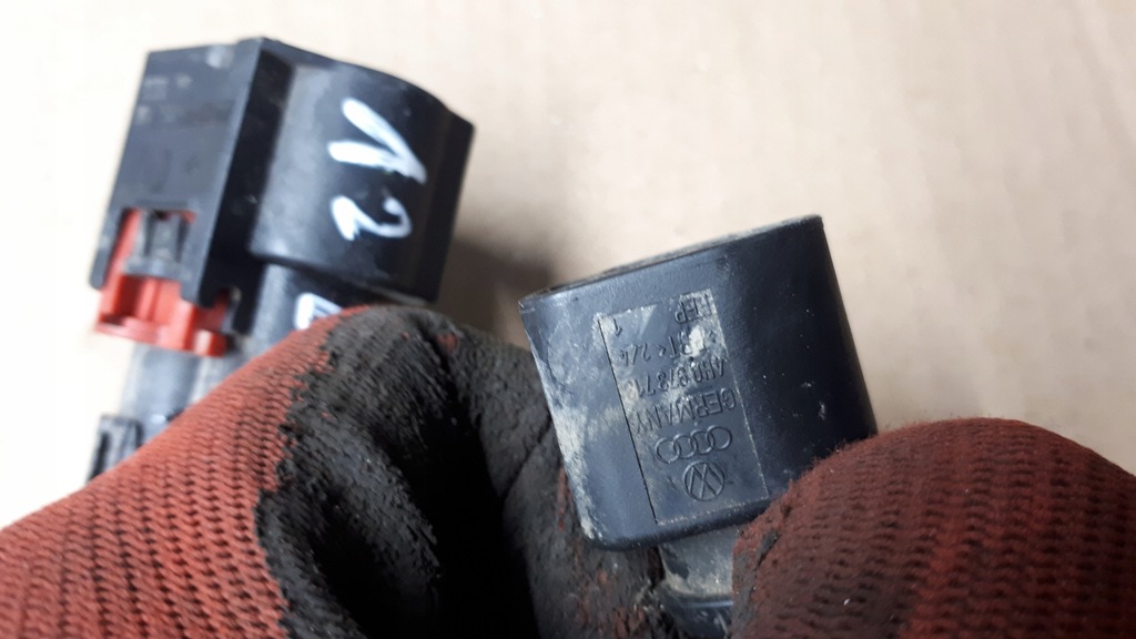 фото №12, A4 b9 lift штекер колодка рейки рульового управління a5 8w q5