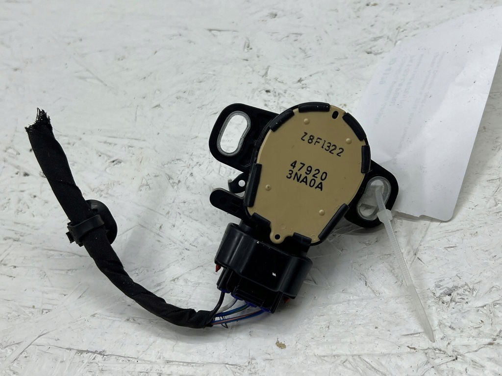 фото №5, Nissan leaf ii ze1 2018 датчик педалі гальма / стоп-сигнал