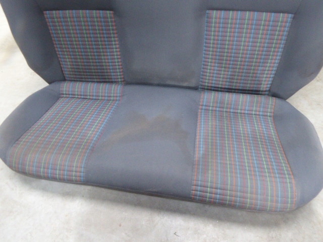 фото №9, Polo iv 9n lift 05-09 заднє сидіння задня підголівники ручка кронштейн pas isofix