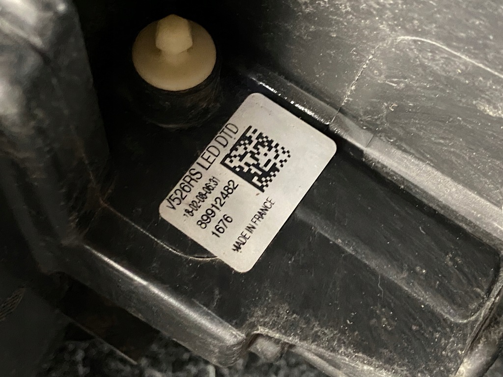 фото №9, Volvo xc90 ii лампа led правая перед 89912482