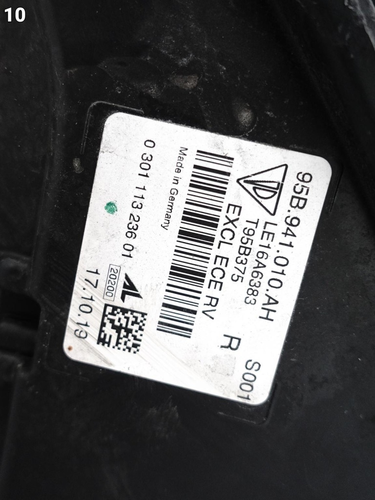 Porsche macan 95b рестайлінг  18- фара excl full led правий перед європа чорна Доставка