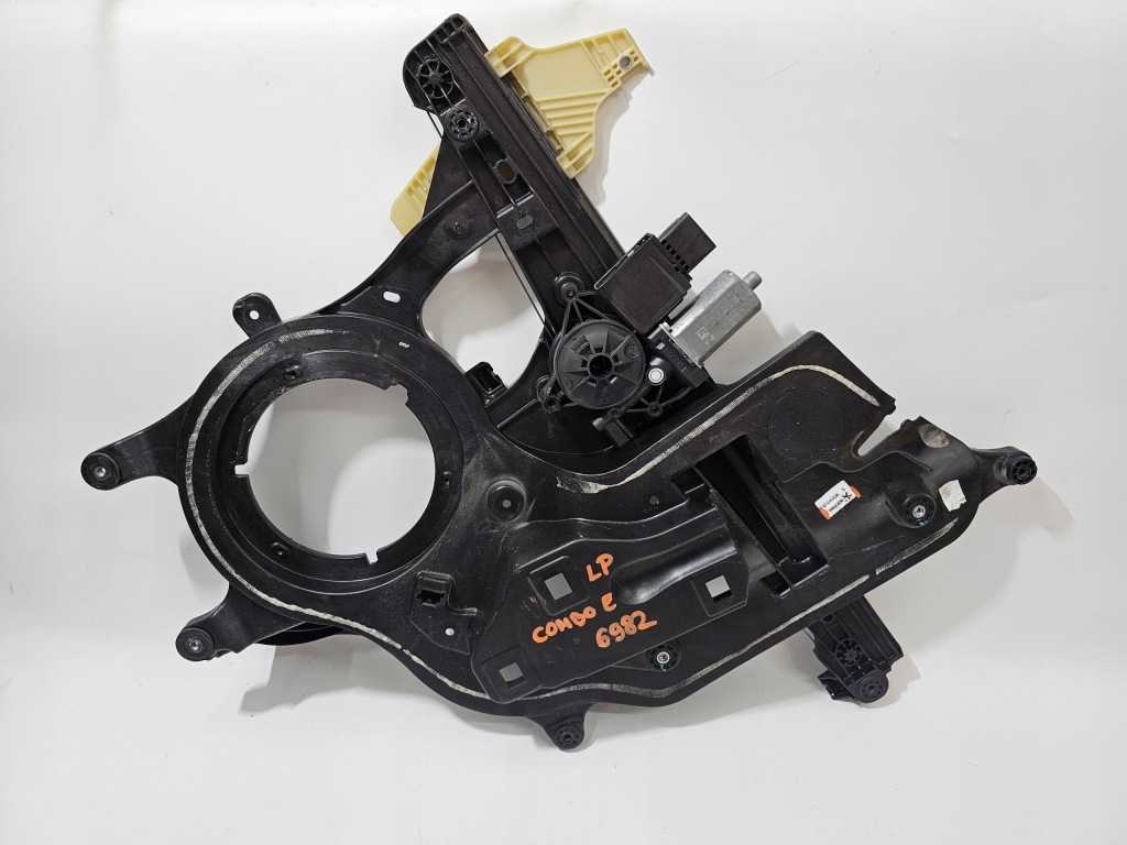 фото №1, Підйомник скло лівий перед combo e partner berlingo iv #6982