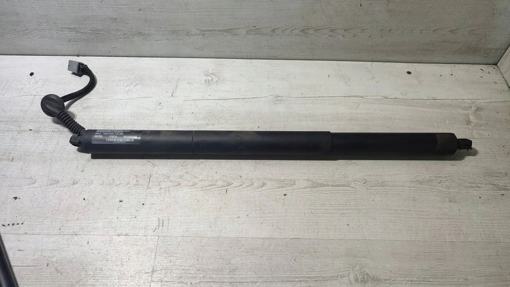 фото №7, Jeep cherokee 2015 амортизатор / привід задній кришки багажника