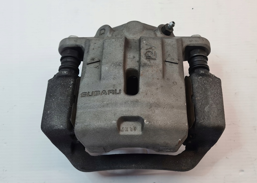 фото №1, Subaru forester iv xt суппорт тормозной правый задняя