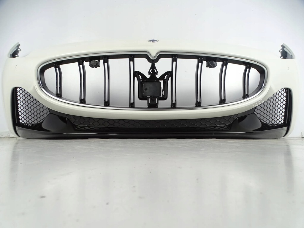 фото №1, Бампер перед передний maserati granturismo m189 kpl + радар + pdc 23-