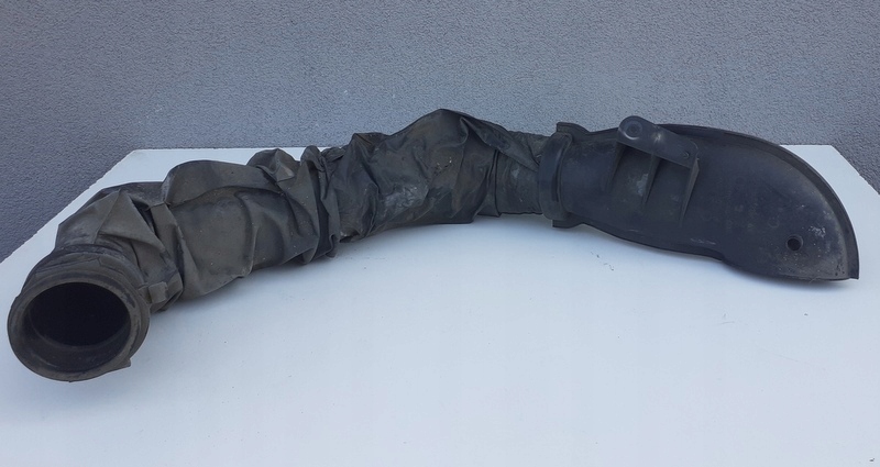 фото №1, Труба ловушка воздуха 1484919080 lancia phedra