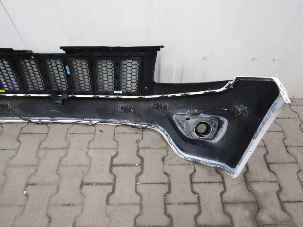 Бампер перед jeep grand cherokee wk2 lift 13-17 Цена