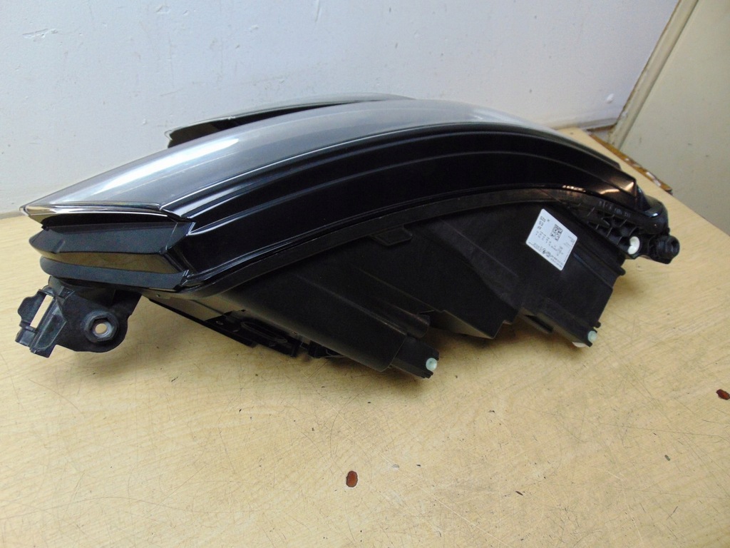 фото №12, Лампа правая перед skoda kodiaq full led europa