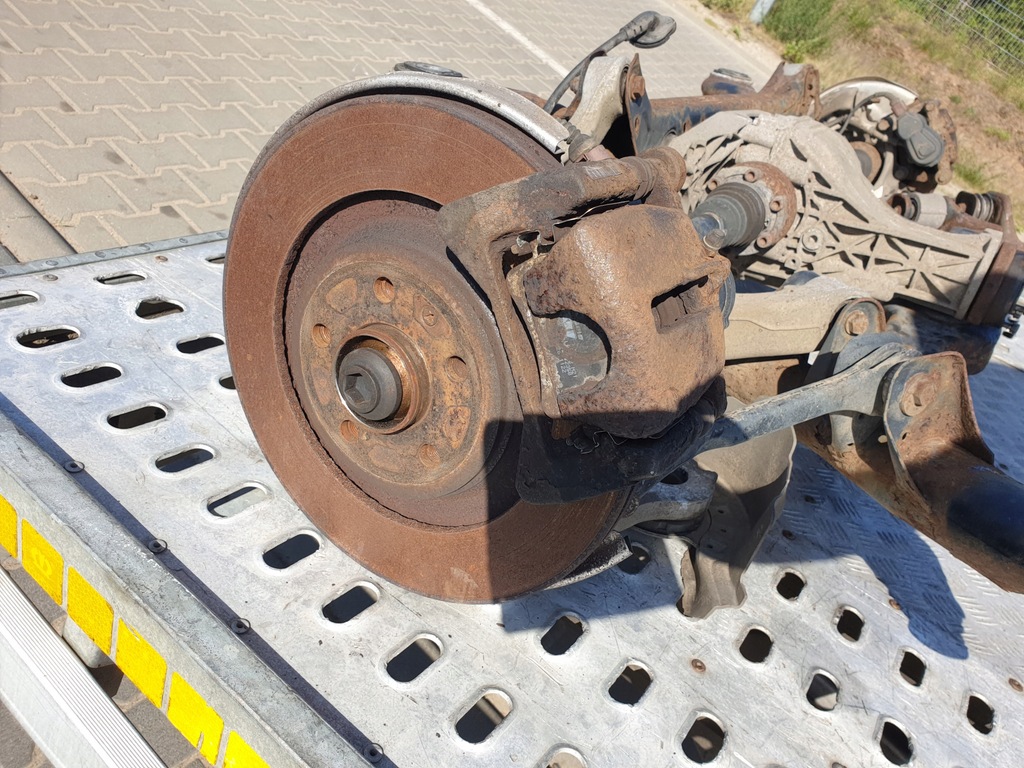 фото №5, Audi q5 8r подвеска задняя мост задний поворотный кулак задняя 3.0 tdi quattro