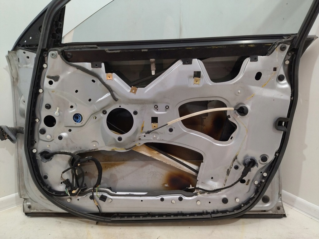 фото №16, Дверь правый перед передние audi a8 s8 d3 ly7w