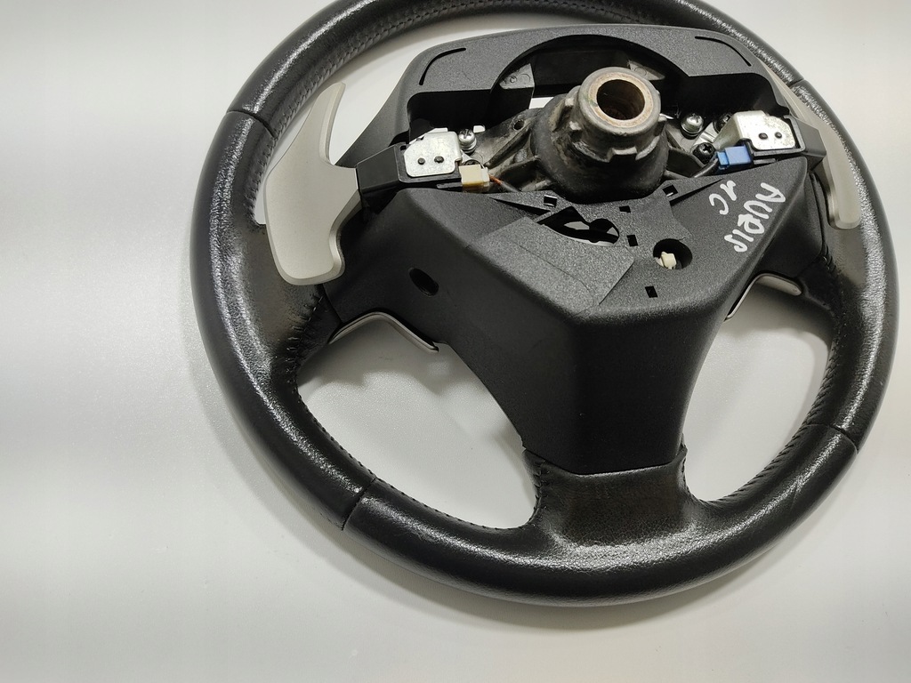 фото №11, Воздуховод многофункциональный лепестки переключения toyota auris i e15 2006-2009