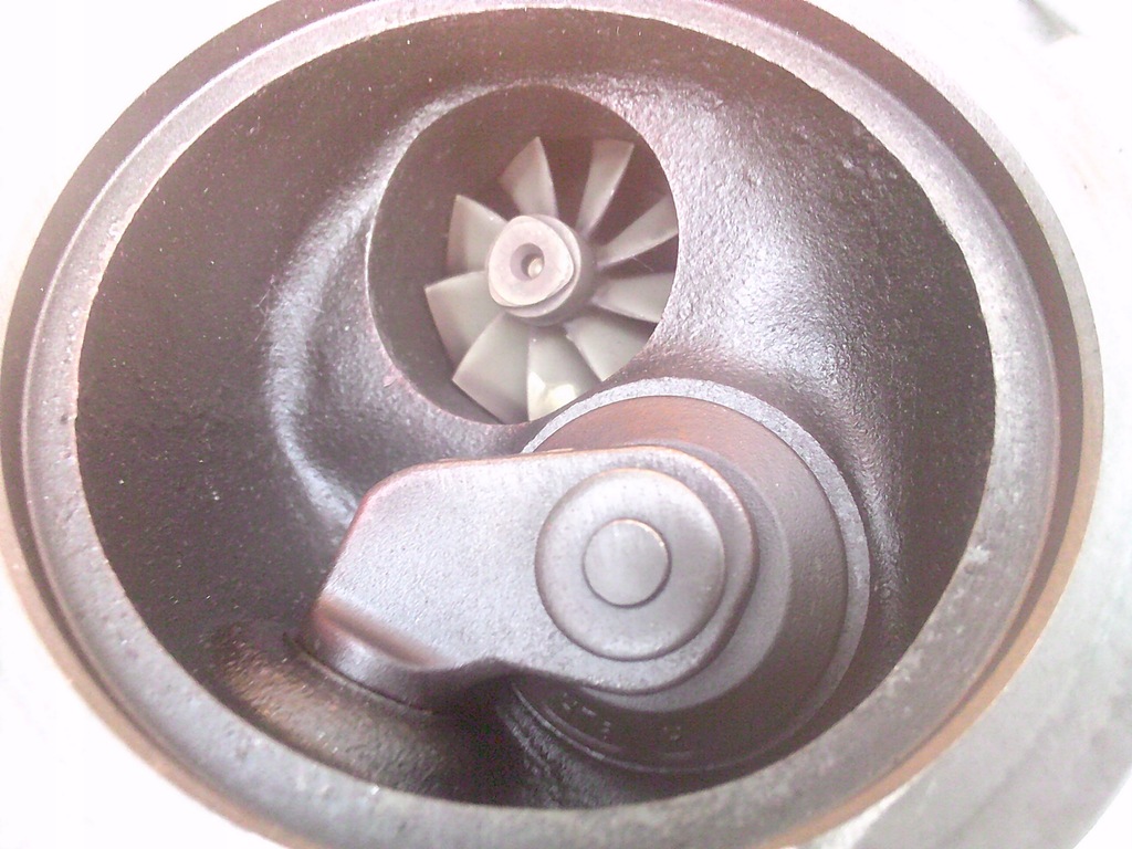 фото №16, Opel astra j 1.4 turbo трубка шланг слив масла 55587854 / turbo 55565353