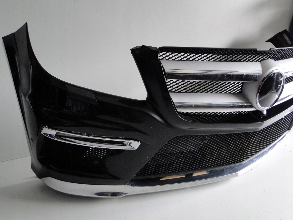 фото №10, Mercedes gls x166 166 бампер передній 63 amg na датчики pts решітка радіатора na радар