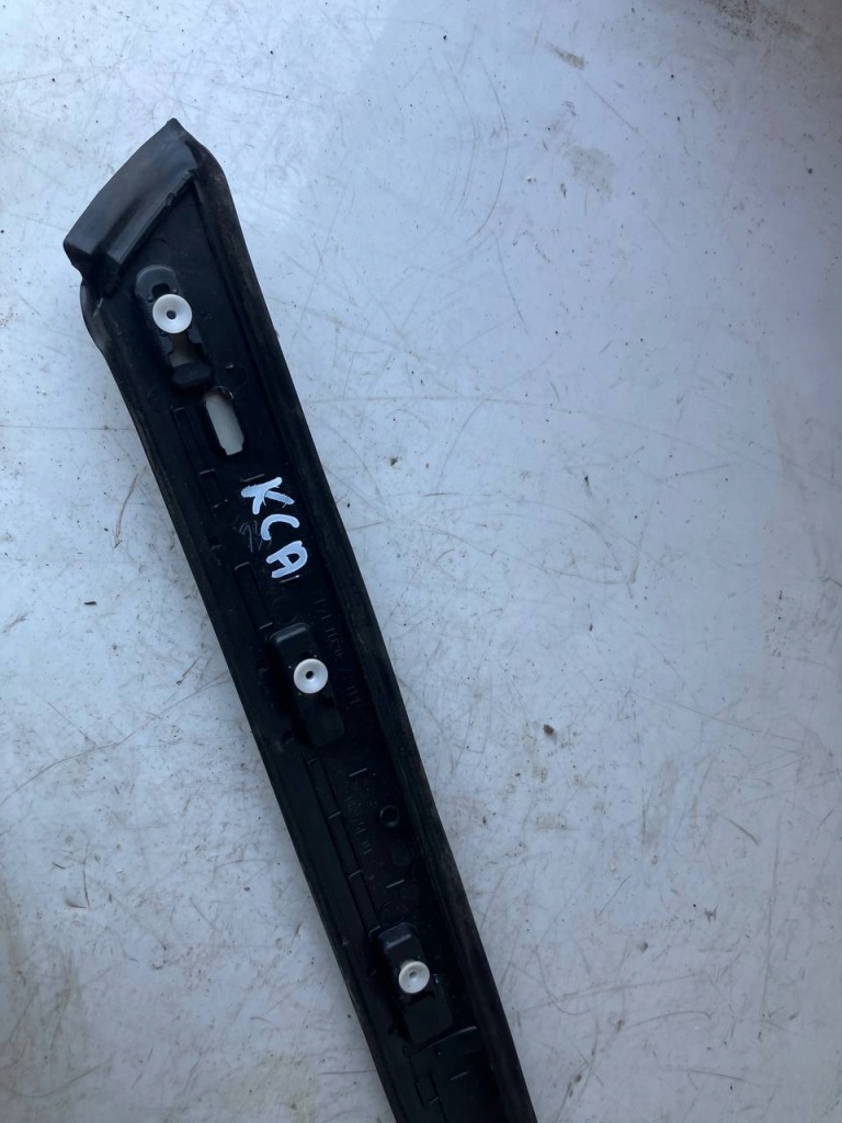 Молдинг скло лобове citroen c4 grand picasso 2 права 9801489780 kcac kca в Україні