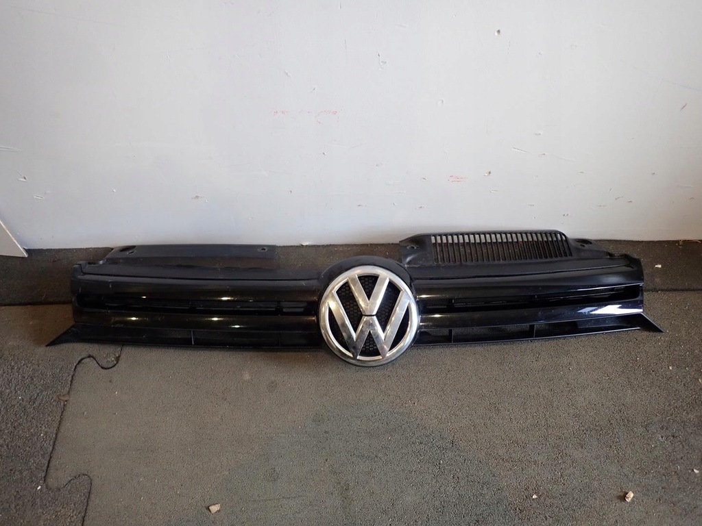 фото №1, Решётка радиатора vw golf vi 2009- 1k9853651