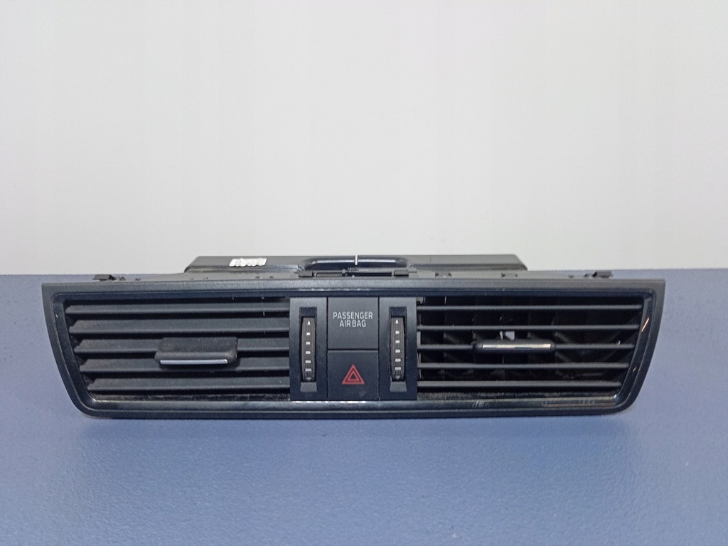 фото №1, Skoda rapid решітка обдув середня 5ja820951c