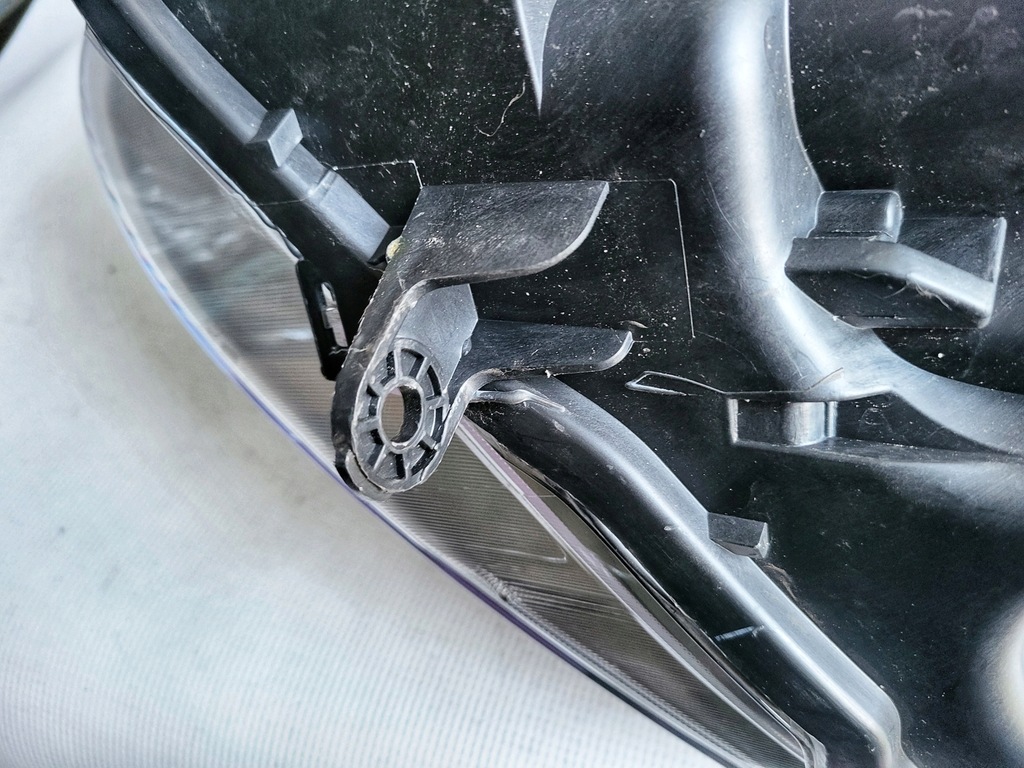 фото №12, Lancia phedra bi-xenon правая комплектная 89007032 f-v.a.t