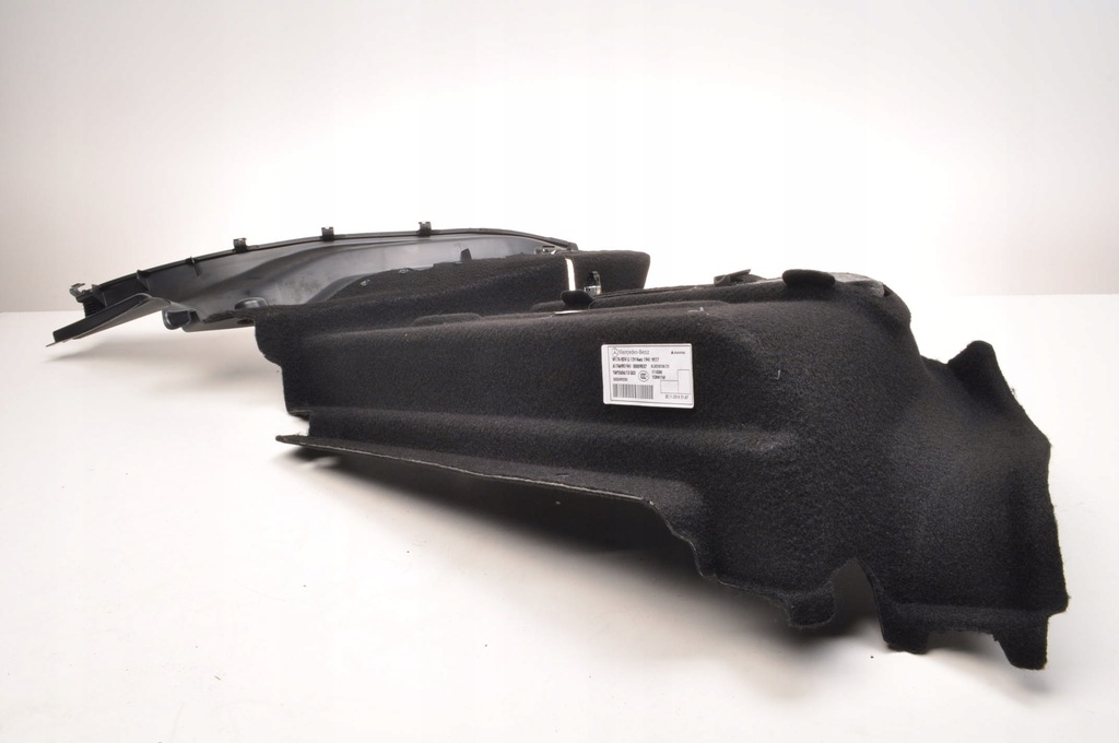 фото №14, Mercedes w176 обшивка багажника левый a1766901941