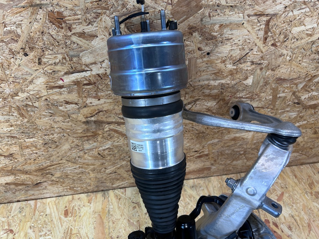 фото №10, Подвеска амортизатор рычаг поворотный кулак левый перед mercedes w253 63 amg