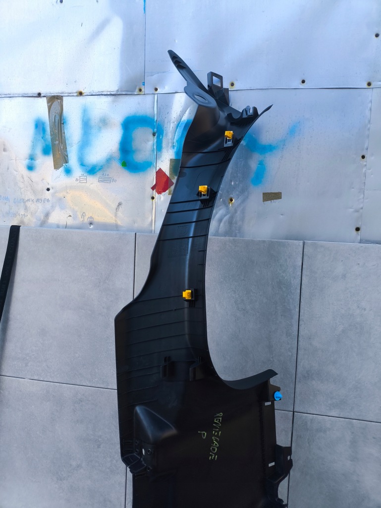 Jeep renegade jeep renegade накладка накладка порог правый  7355793370 ? с Разборки