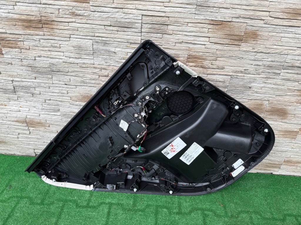 фото №6, Оббивка двері салон bmw x5 g05 задня правий