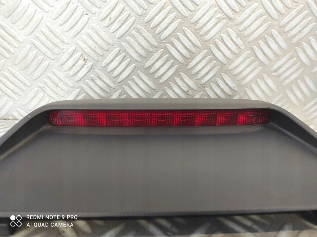 фото №1, Лампа третій світло стоп ghk1-51580 mazda 6 iii gj sedan