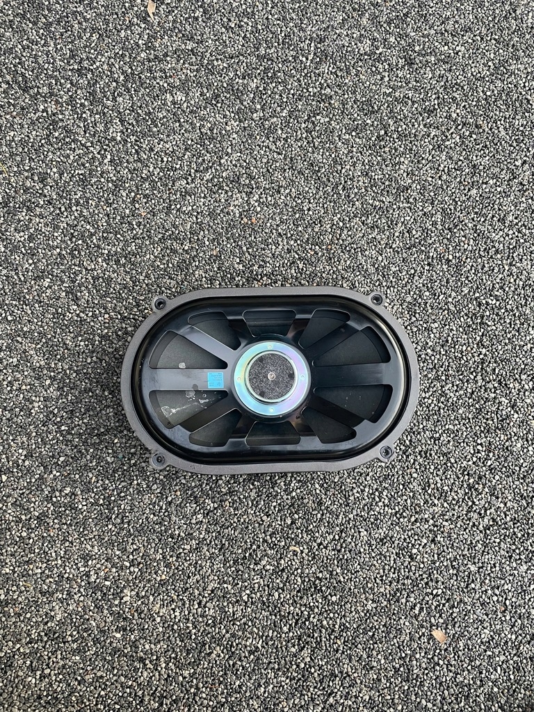 фото №1, Сабвуфер динамик maserati quattroporte vi