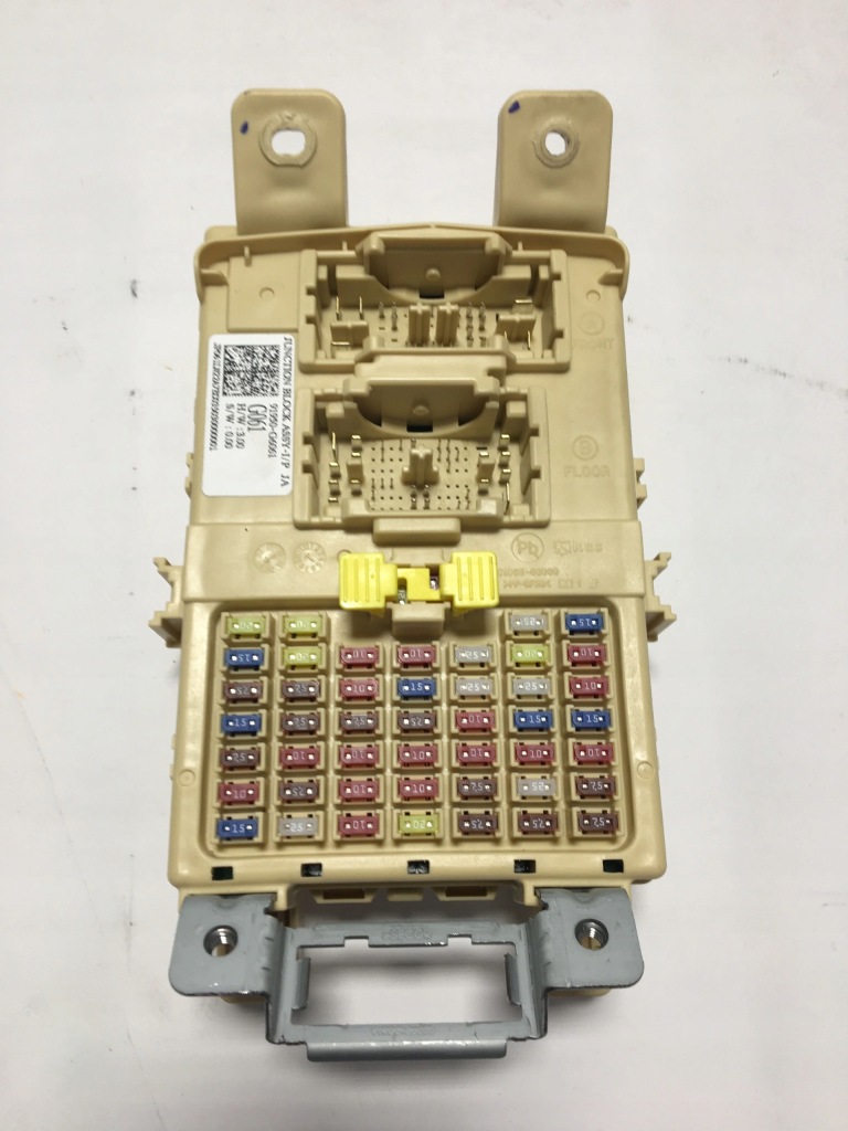 фото №1, Коробка предохранителей kia picanto iii x-line 17-