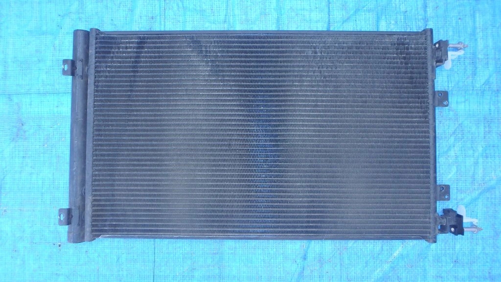 фото №1, Ferrari ff радиатор кондиционера idealna!!!