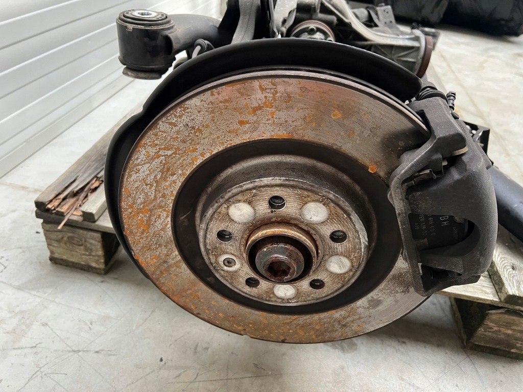 фото №15, Подвеска задние дифференциал audi a8 d4 3.0 tdi